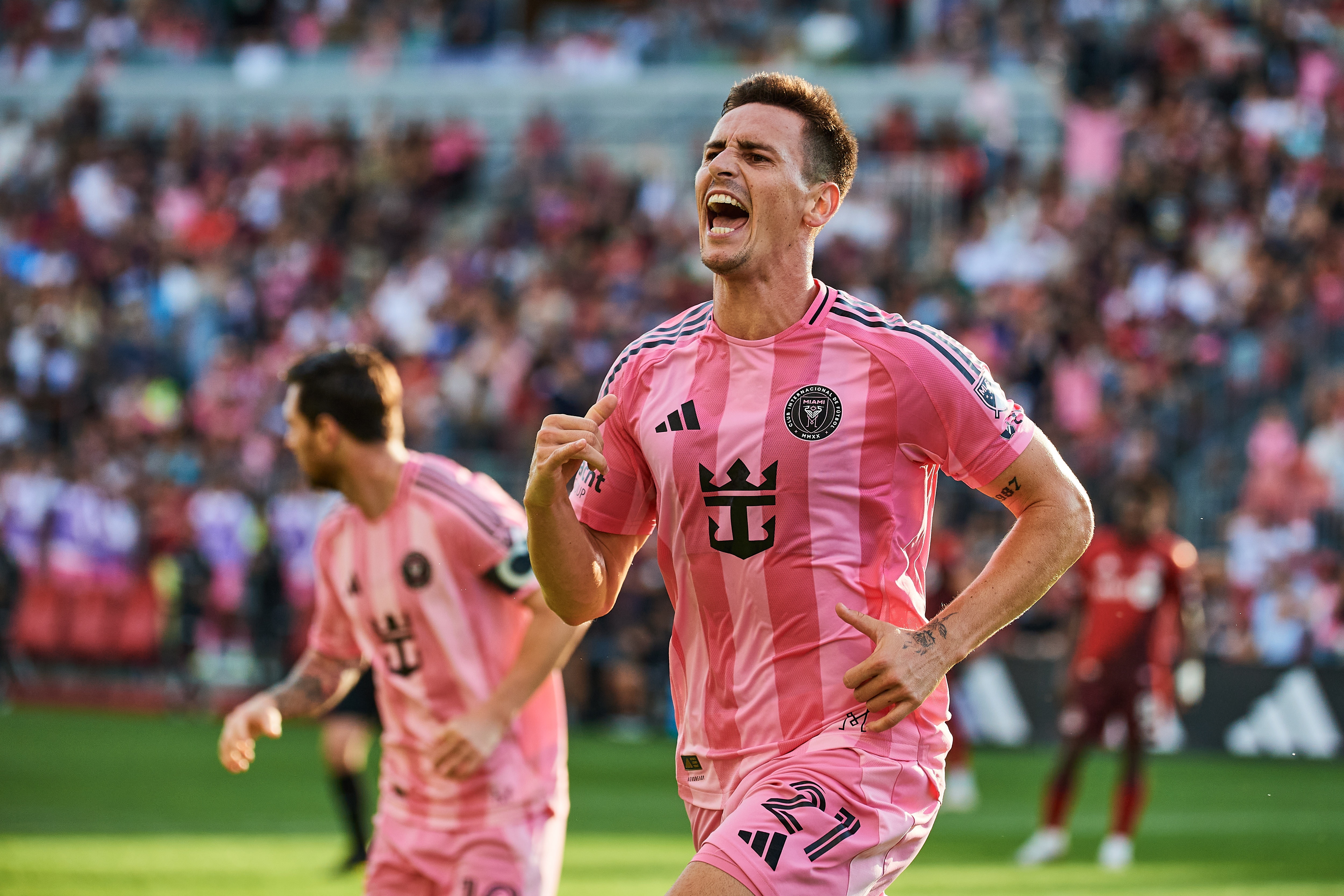 NBA直播-奥莱报：河床300万美元购买阿连德50%所有权遭拒，球员留在迈阿密